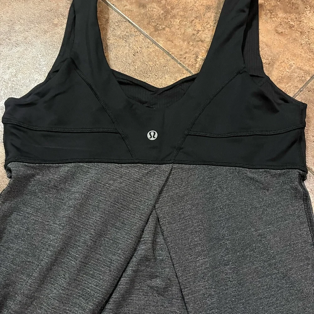 Lululemon Run Tame Me Tank Size 8‎